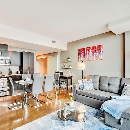 Modern 2Br Condo - King Bed - Downtown City Views YYC Exteriér fotografie